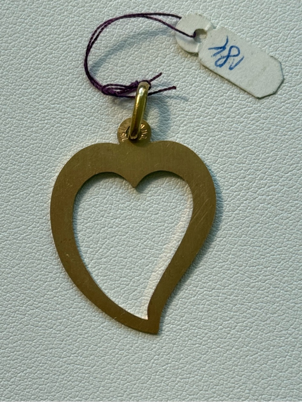 Vintage 18k gold open heart pendant charm marked 750
